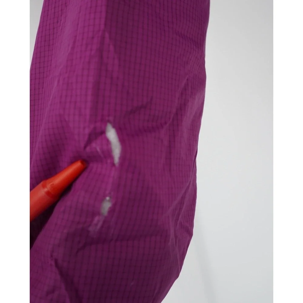 The North Face Women's Purple Quilted Puffer Jacket Full Zip Small FLAW Gorpcore